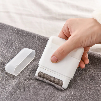 Portable Mini  Rollers Fur Remover Brush For Sweater Wool Coat Clothes